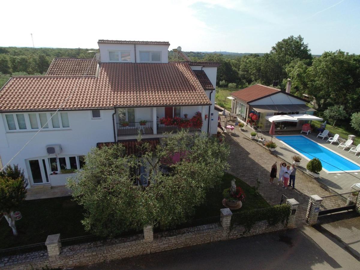 Guest House Sosi Umag Exterior photo