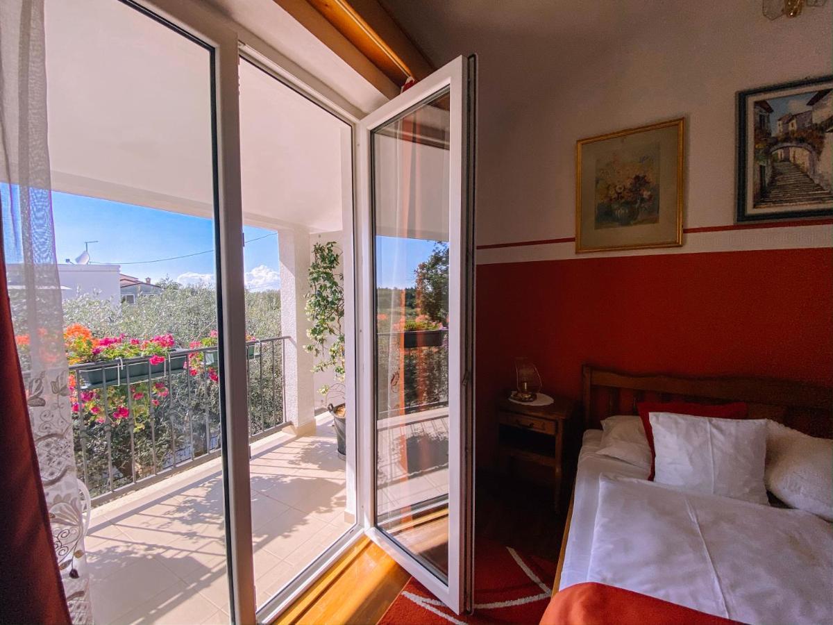 Guest House Sosi Umag Exterior photo