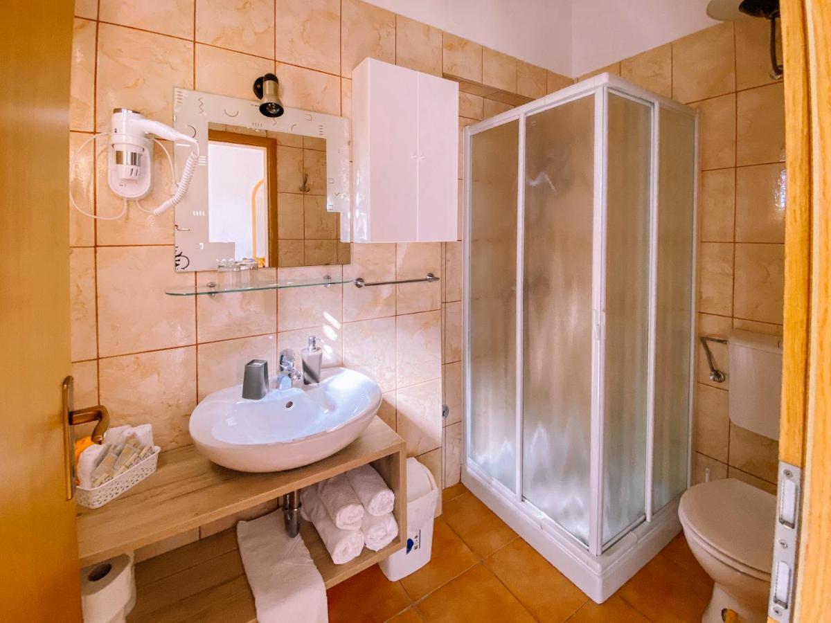 Guest House Sosi Umag Exterior photo