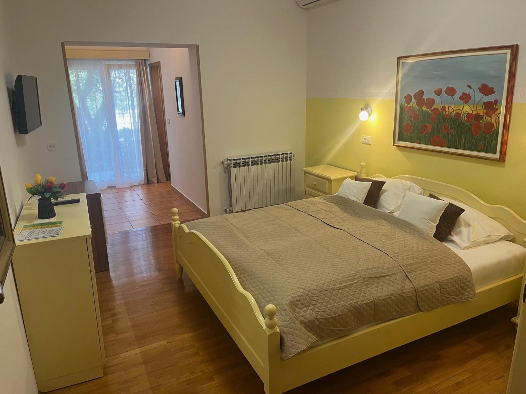 Guest House Sosi Umag Exterior photo